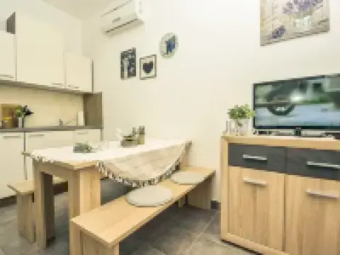 Snježana Hotels in Karlobag