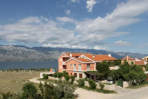 Villa Ata Razanac - Apartment with Sea View