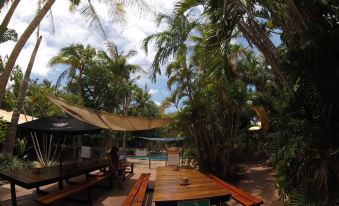 Cable Beach Backpackers