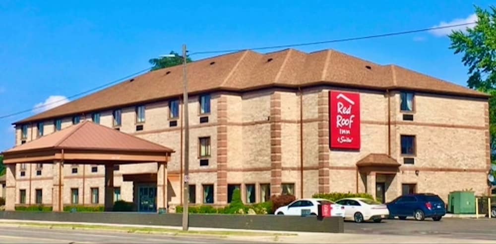 Red Roof Inn & Suites Detroit-Melvindale/Dearborn