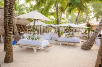 Ile des Deux Cocos Hotels in Blue Bay