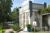 Ile des Deux Cocos Các khách sạn ở Blue Bay