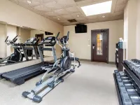 La Quinta Inn & Suites by Wyndham Seattle Downtown Hotels near Amazon Spheres