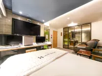 Daegu Dongseong-Ro Heaven Story Hotels in Daegu