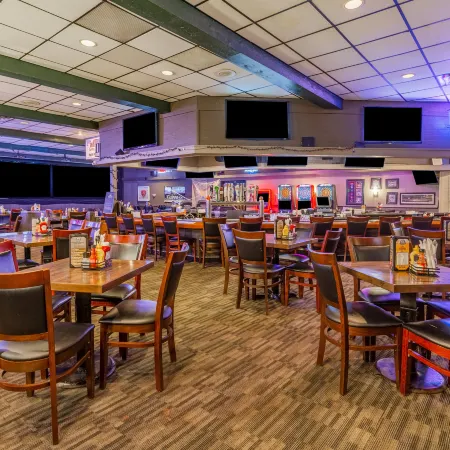 Holiday Inn ROCKFORD(I-90&RT 20/STATE ST) by IHG