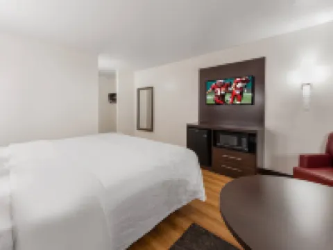 レッド ルーフ イン プラス+ コロンバス - ワージントン コロンバスのホテル