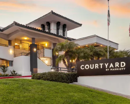 Courtyard San Diego Del Mar/Solana Beach Hotels in Solana Beach