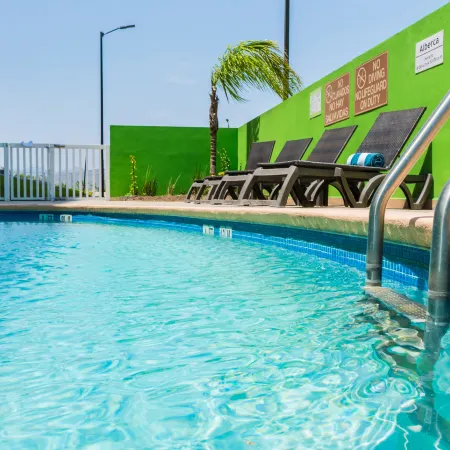 Holiday Inn Express SALTILLO ZONA AEROPUERTO by IHG