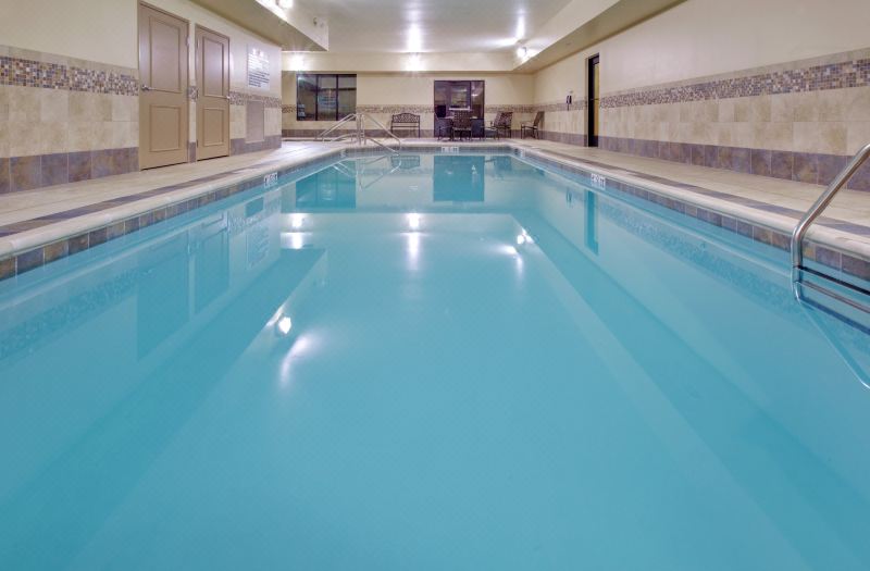 Holiday Inn Express & Suites Grand Island by IHG photo 2