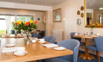 Sunny Brae Bed & Breakfast - Housity