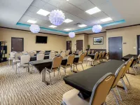 Comfort Inn & Suites Oklahoma City West - I-40 Hotels near Lela Park