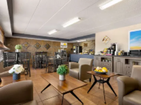 Days Inn by Wyndham Fort Collins Hotels in Larimer County