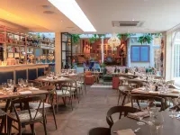 里士滿港酒店 里士滿酒店