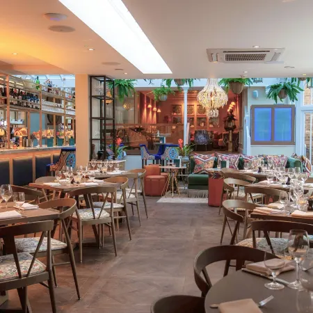 Harbour Hotel & Spa Richmond Отели рядом с достопримечательностью «Стадион "Ступ"»