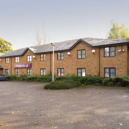 Premier Inn Liverpool Rainhill Отели рядом с достопримечательностью «Ноузли-роуд»
