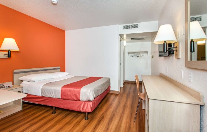 Motel 6 Vacaville, CA