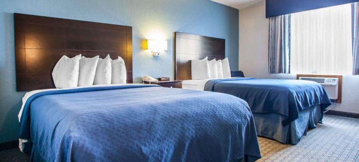 Quality Inn & Suites Ankeny-Des Moines Hotels in Ankeny
