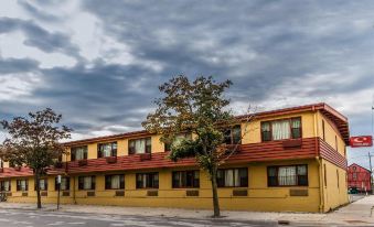 Econo Lodge Manitowoc