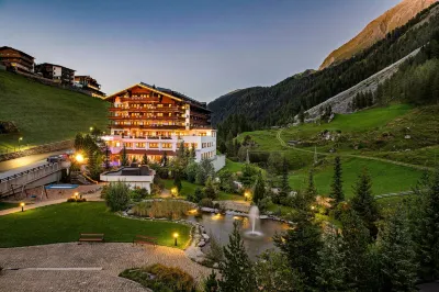 Hotel Alpenhof Hotels near Hintertux