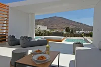 Tinos Blend Suites - Beach