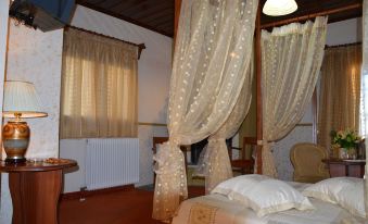 Hotel Hani Zisi