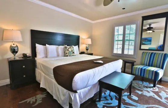 比池邦伽羅套房&酒店