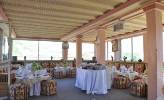 Auberge Atlas Tichka - Housity