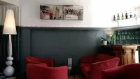 Brit Hotel Notre Dame Hotel a Gommegnies