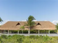 Finest Playa Mujeres - All Inclusive Hotel dekat Yoga, The Treehouse