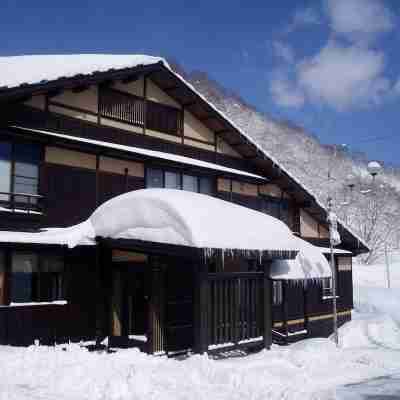 Hatsune Hotel Exterior