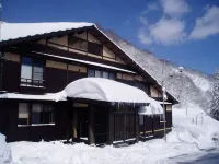 Hatsune Hotel di Myoko