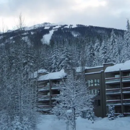 Tantalus Resort Lodge