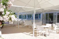 Hôtel Josse Hotels in Антіб