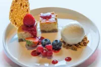 Hotel et le Cafe de Paris - sarapan