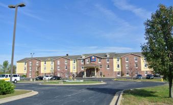 Comfort Inn & Suites St Louis - Chesterfield