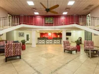 Ramada by Wyndham Bowling Green - 3-Star