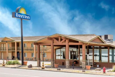Days Inn by Wyndham Delta CO Отели в г. Делта