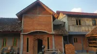 Jogo Segoro Homestay Hotell i Sidoharjo