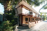 RedDoorz Hostel @ Megans Paradisio Beach Resort Hotels in 