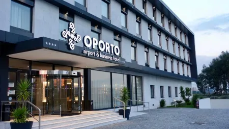 Oporto Airport & Business Hotel