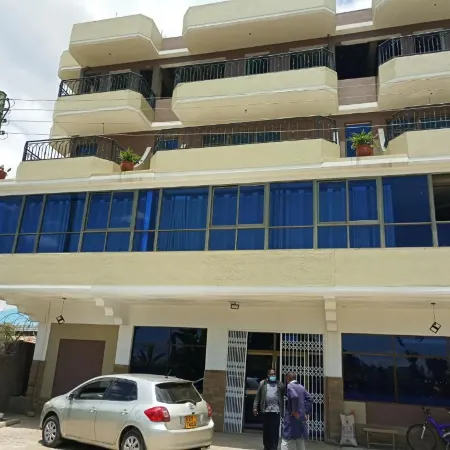 Hotel Taji