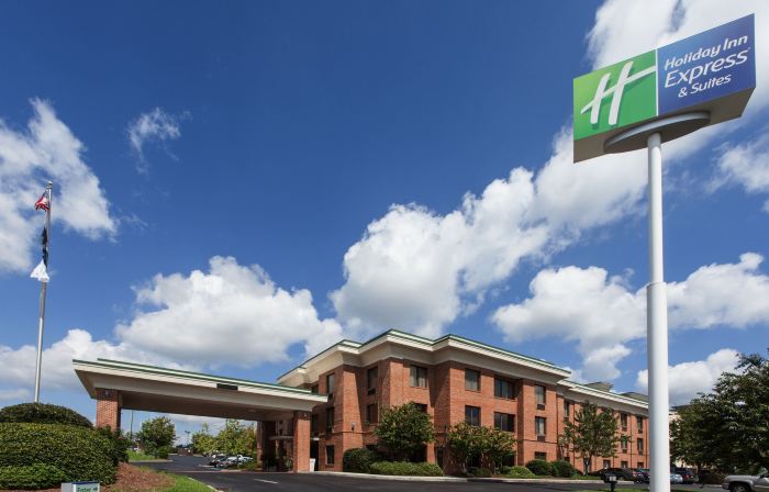 Holiday Inn Express & Suites COLUMBIA-I-20 @ CLEMSON RD by IHG