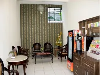 Penginapan Asiera - parcheggio