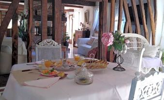 Le Moulin des Roses