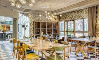 Mercure Parc du Coudray Demeures de Campagne - Housity