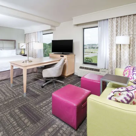 Hampton Inn & Suites Wilson-I-95 Hotels in Wilson