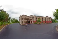 Hampton Inn Auburn Hotels near Pilot Travel Center