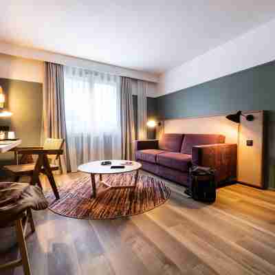 Best Western Plus L’Oree Paris Sud Rooms