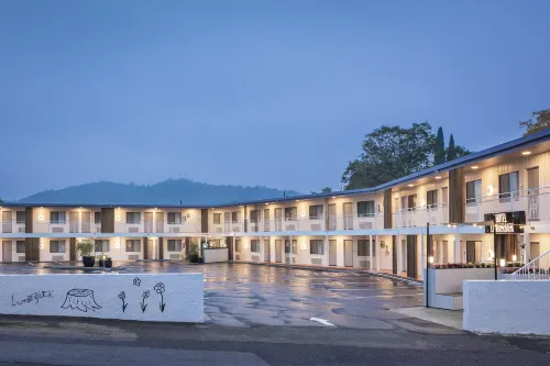 Hotel Lumberjack Hotels in Sonora