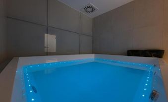 Lua Resort - Adults Only